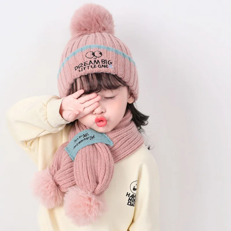 Doitbest Boy Girl Kids Beanie Sets Cute Big eyes 2 pcs 2021 Warm Boys Girls Winter villus Hat Scarf Set For 3 to 9 Years old