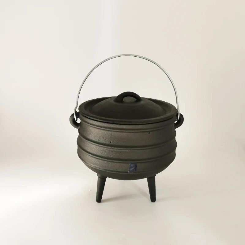 

Cast Iron Pot with 3 Legs, Camping Cookware, South Africa, 2 #, 5.5L