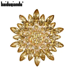 baiduqiandu Brand Classic Crystal Rhinestones Big Daisy Flower Brooches for Women Coat or Wedding Bouquets