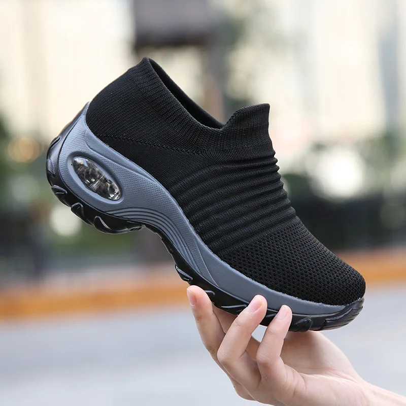 2024 Spring Women Sneakers Shoes Flat Slip on Platform Sneakers for Women Black Breathable Mesh Sock Sneakers Shoes