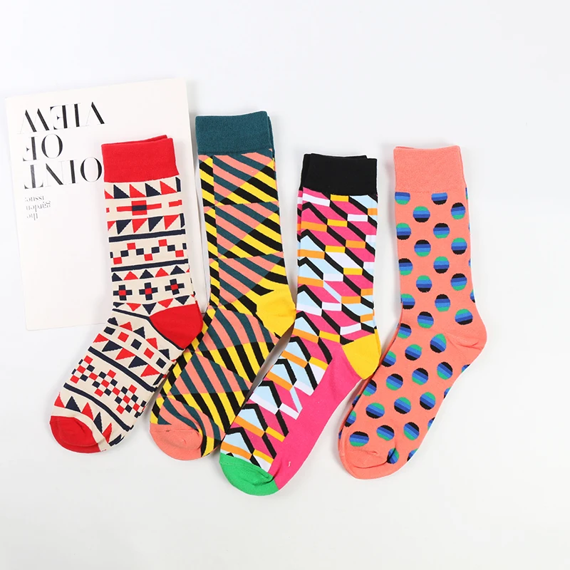 

DONG AI 4 Pairs Creative High Quality Fashion Harajuku Kawaii Happy Socks Women painting Geometry Print Funny Socks Cute Sock