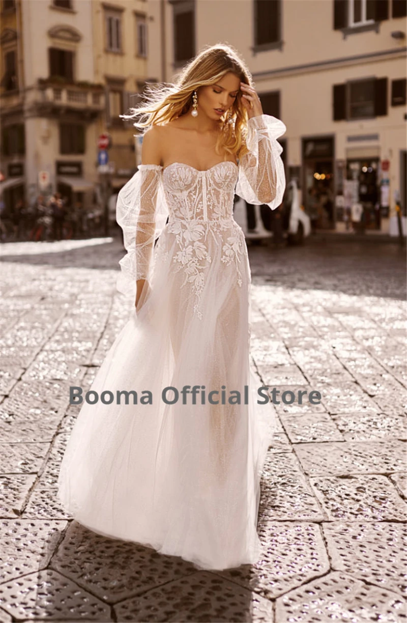 Booma Beach Boho ชุดเจ้าสาว 2020 Off ไหล่ PUFFY ยาวแขนยาวชุดแต่งงานลูกไม้ Appliqued Soft Dot Tulle PARTY ชุด