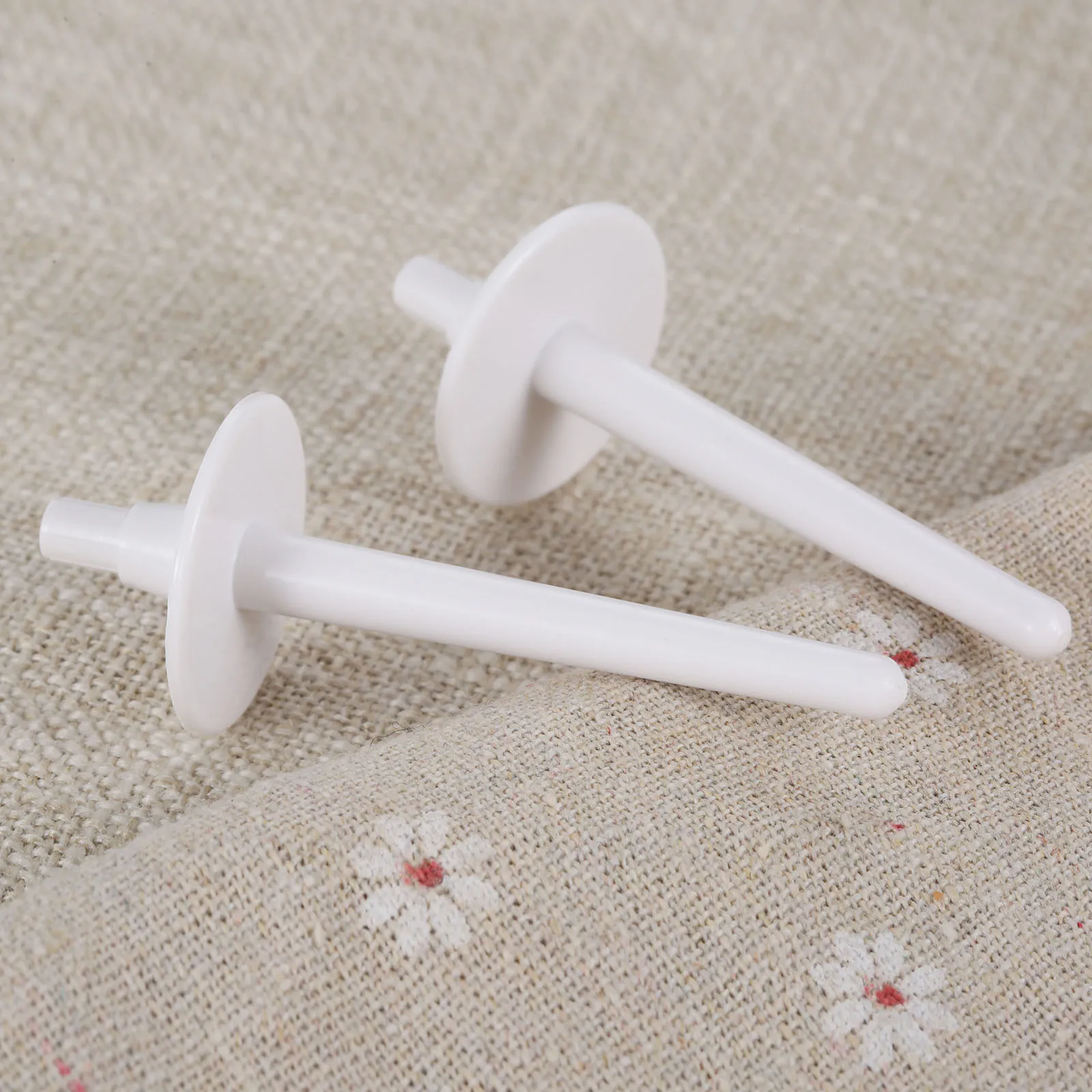 2Pcs Sewing Machine Spool Pins Spoon Stand Holder 66*26mm For SINGER 600 750 2000 4205 4206 4210 4212 4220 4228 4600 6200 9000