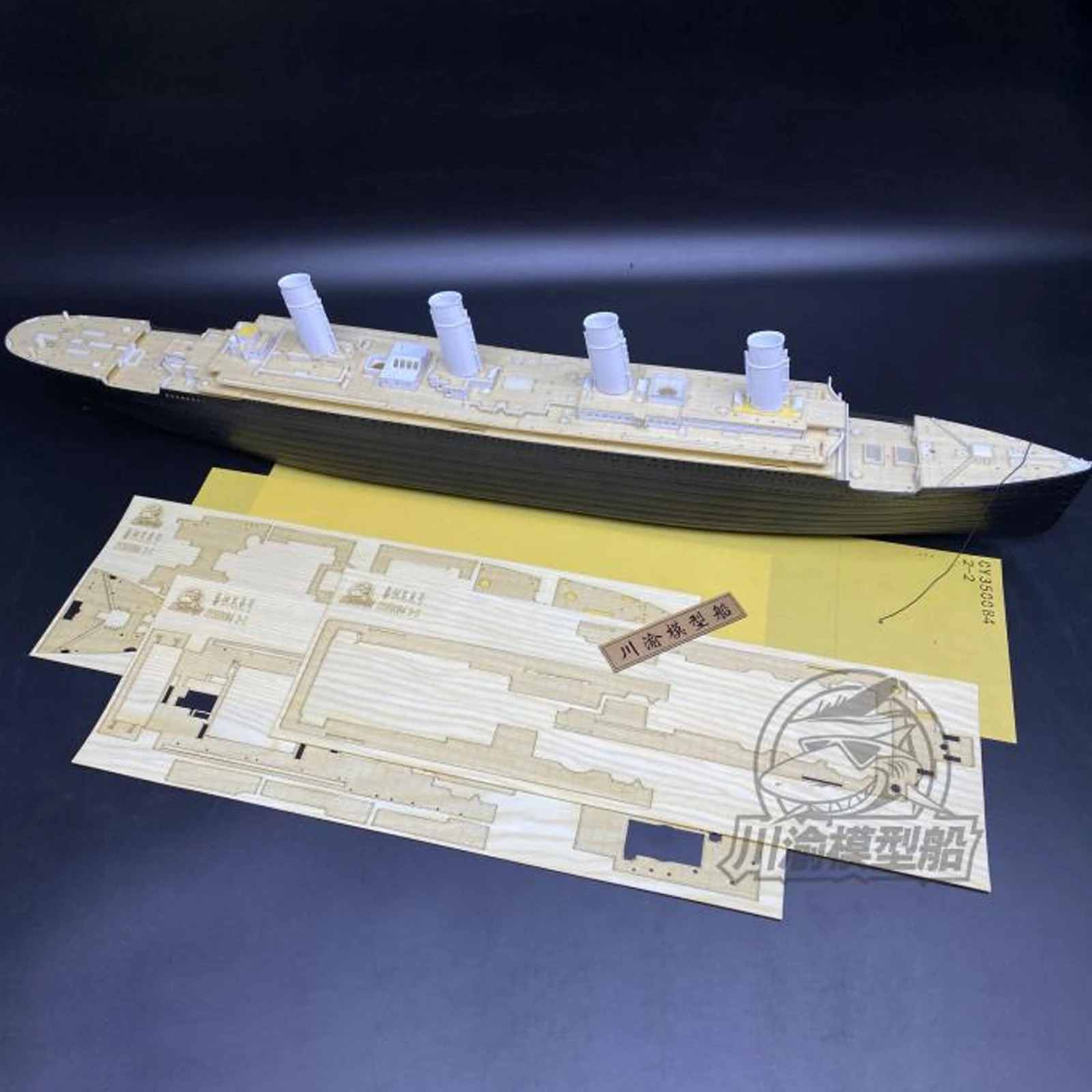 

1/350 Scale Wooden Deck Masking Sheet Anchor Chain for Minicraft 11318 RMS Titanic Model Accessories