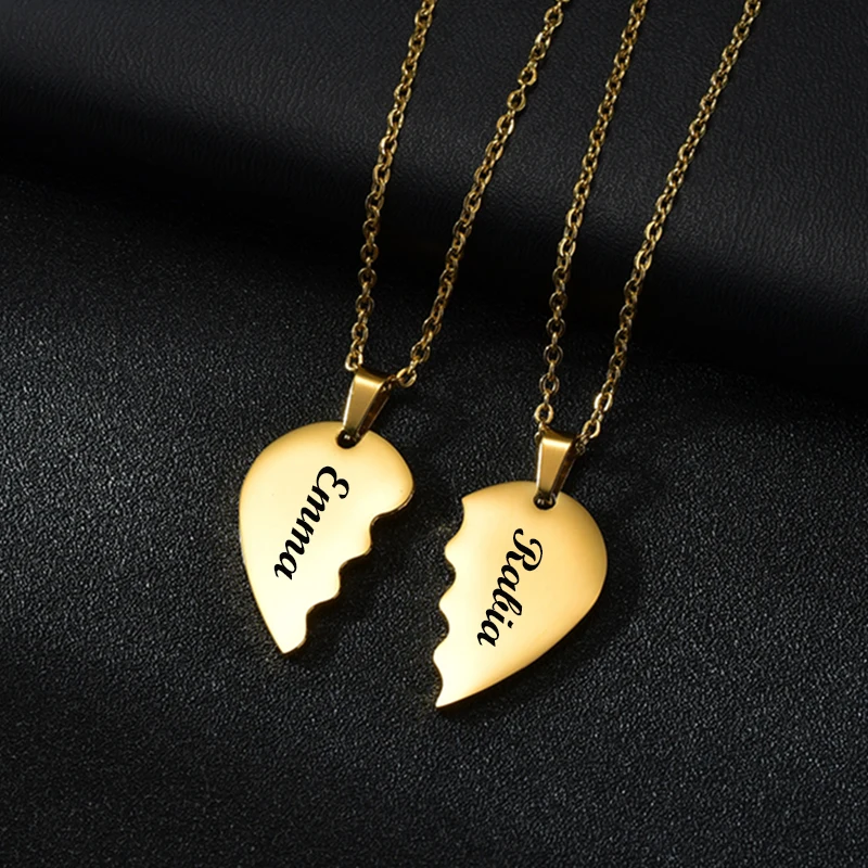 Bluelory Personalized 1 Pair Stainless Steel Hearts Couple Necklaces Custom Engrave Names Necklace For Women Men Wedding Jewelry