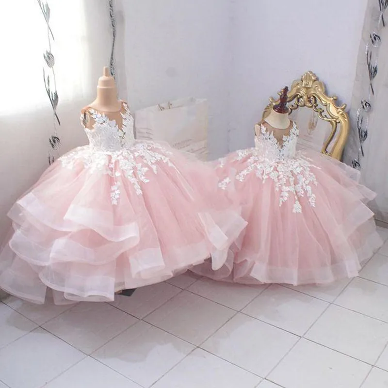 Pink Flower Girl Dresses Toddlers Tiered Tulle Princess Pageant Gowns neonate Lace Applique Ball Gown abiti da festa di nozze