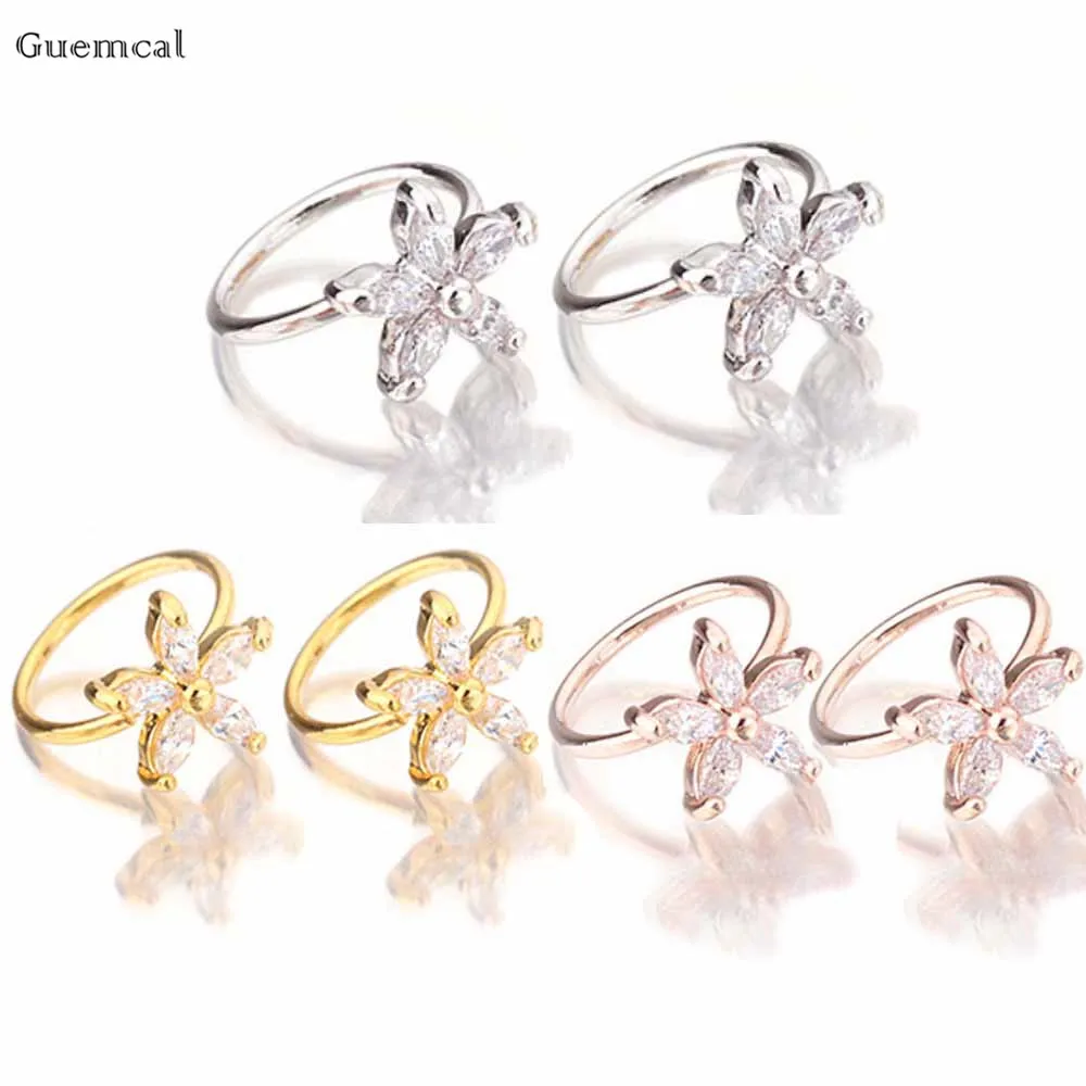 

Guemcal 2pcs Korean Version of Sweet Zircon Flower Ear Bone Ring Body Piercing Jewelry