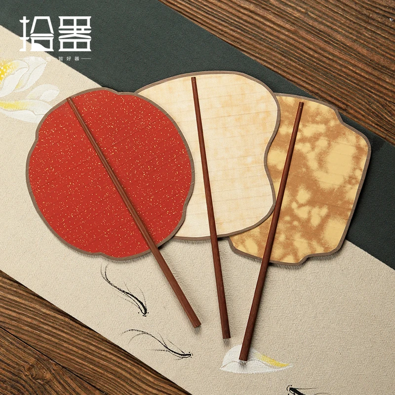 

New Chinese rice paper Tuan fan palace fan summer paper fan double faced Pu fan bamboo Japanese Hefeng banana fan