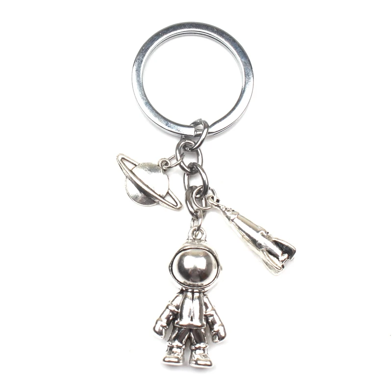 Fashion New Metal Astronaut Keyring Alien Rocket Saturn Spaceman Keychain Couple Boyfriend Jewelry Gift Key Chain Charm Bag Car