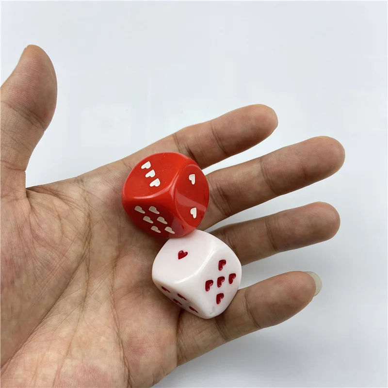 

2pcs White Red 25mm Heart Dice Acrylic 6 Sided Round Corner Heart-shaped Dice For Bar Party Family Games Rpg Board Game