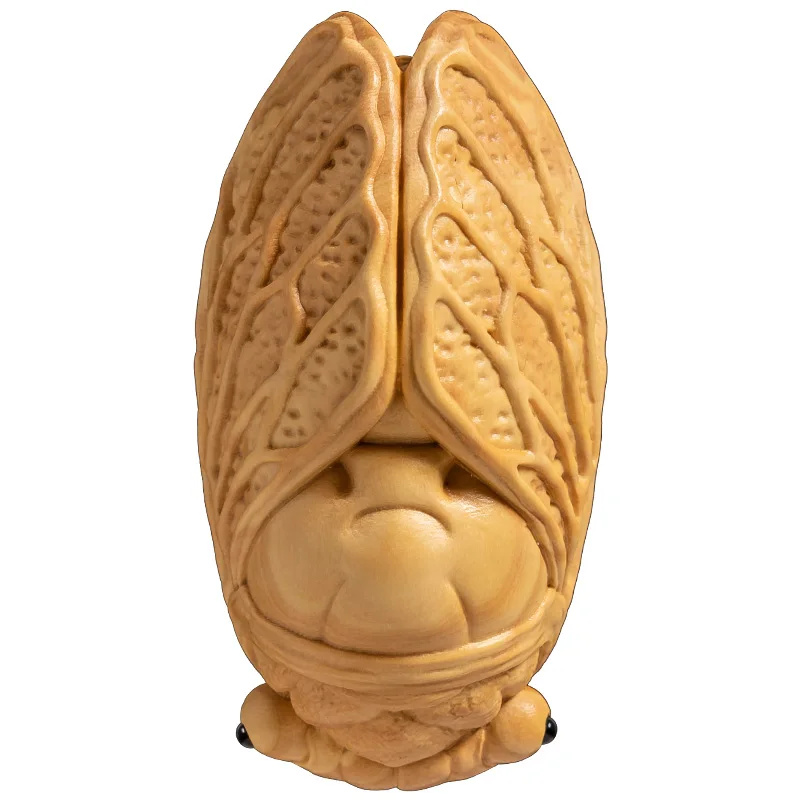 Boxwood-crafted Cicada Artwork Pendant, Men's Distinctive Elegance, Intricate Wood Carved Detailing, Innovative Design