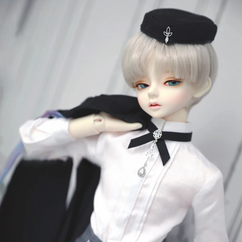 The new resin doll SD full set of 1/4 points male half sleep Kid Delf BORY joint movable birthday gift clothes wig shoes