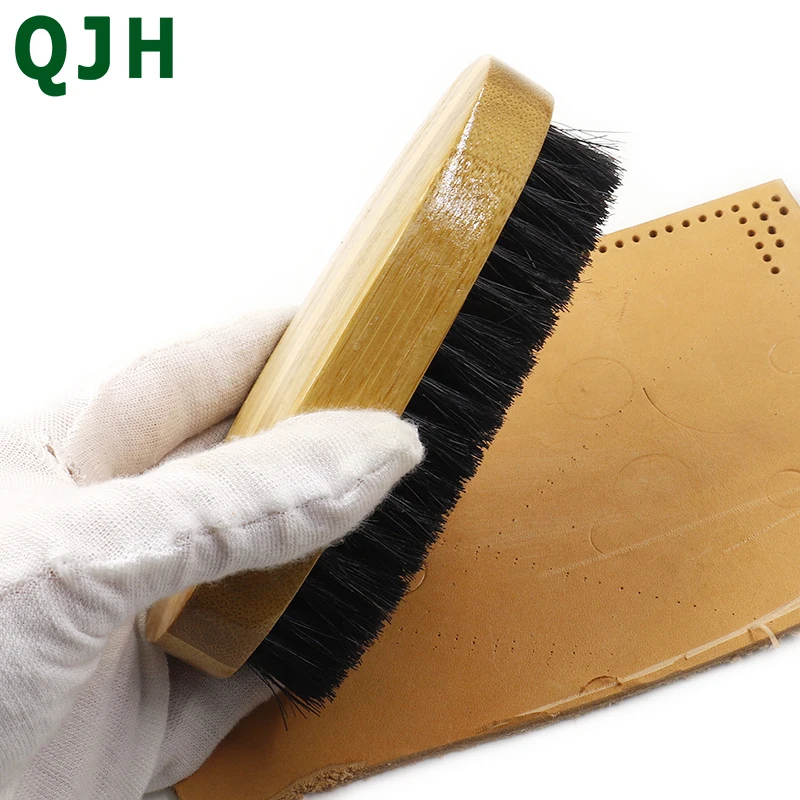 

Leather oiled bristle brush soft fur brush shoe polish tool leather shoe brush pig hair brush shoe polish brush handmade DIY too