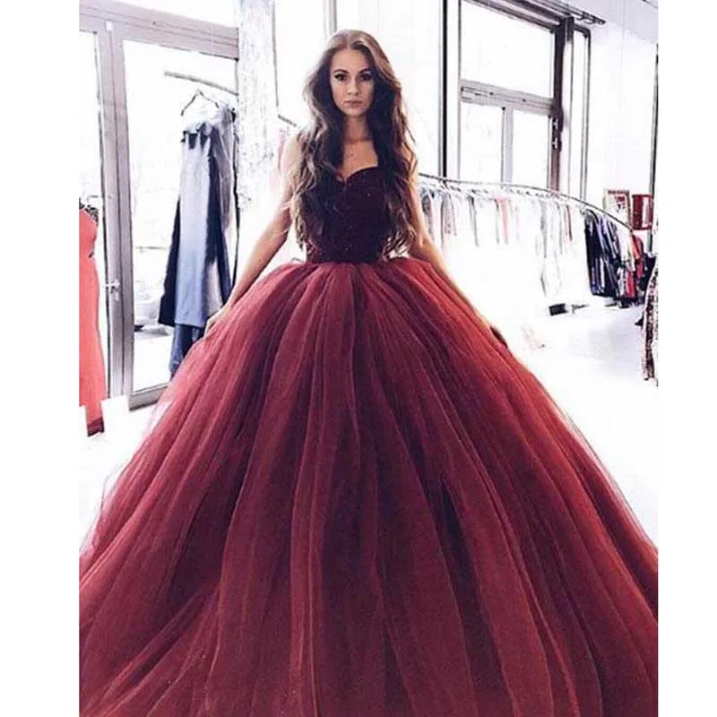 

Angelsbridep Classic Burgundy Ball Gown Quinceanera Dresses Sweetheart Tulle Beaded Princess Prom Gown Girls Sweet 15 Dress