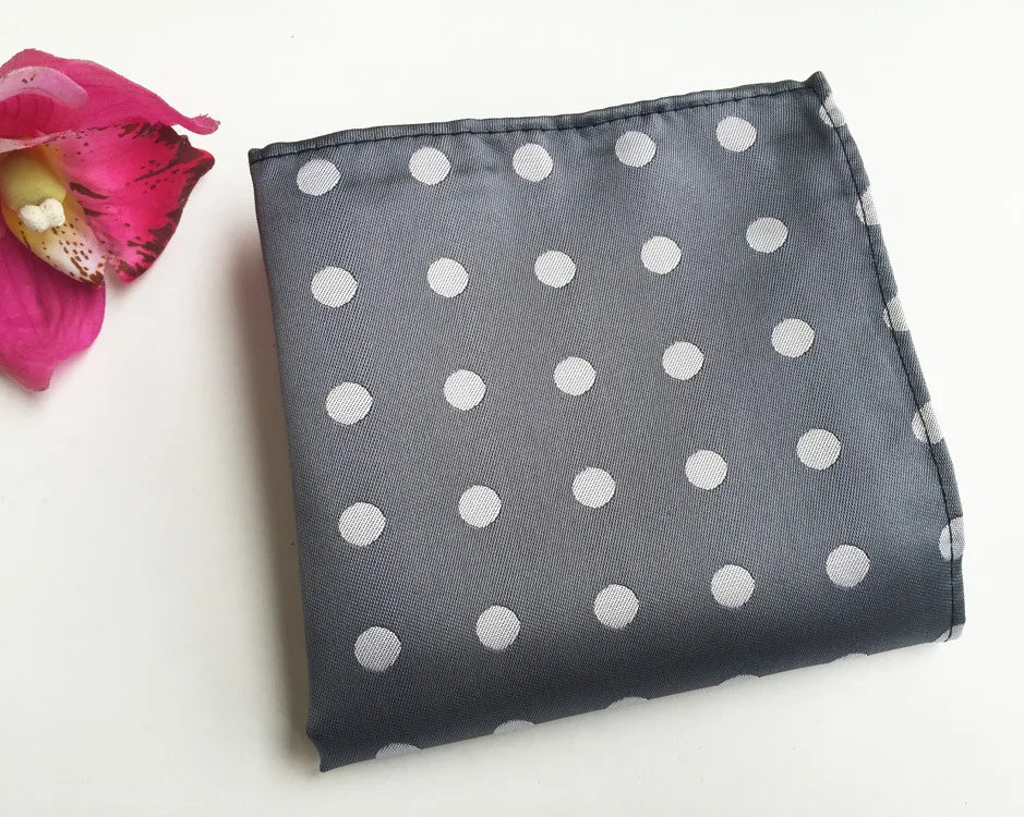 Setelan Bisnis Pria Baru 10*10 Inci Saputangan Persegi Saku untuk Pernikahan Fashion Polka Dots Hankies Handuk Saku Pria