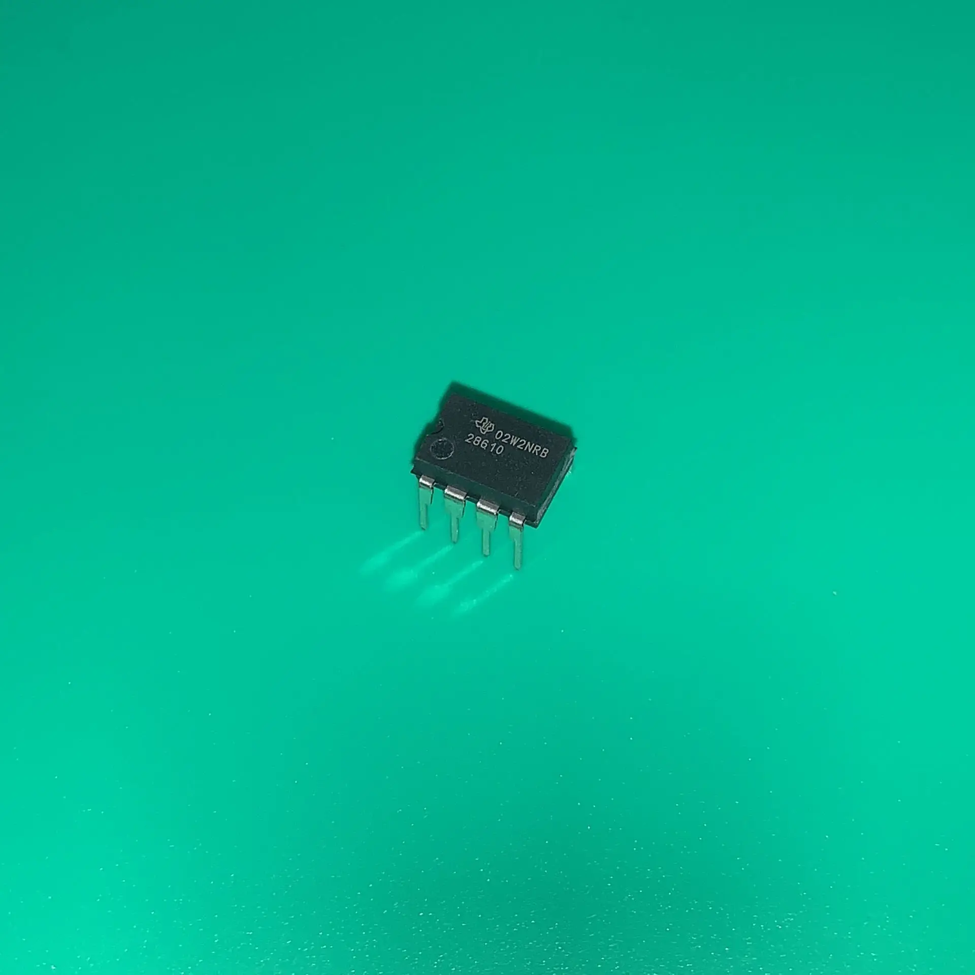 5 teile/los UCC28610P IC CTLR PWM GREEN MODUS 8-DIP