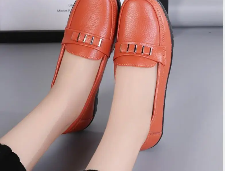 New Classic Women Flats Shoes Genuine Leather Non-slip and comfortable Casual Flat Ballet Women Loafers Shoes Flat Women's Shoes