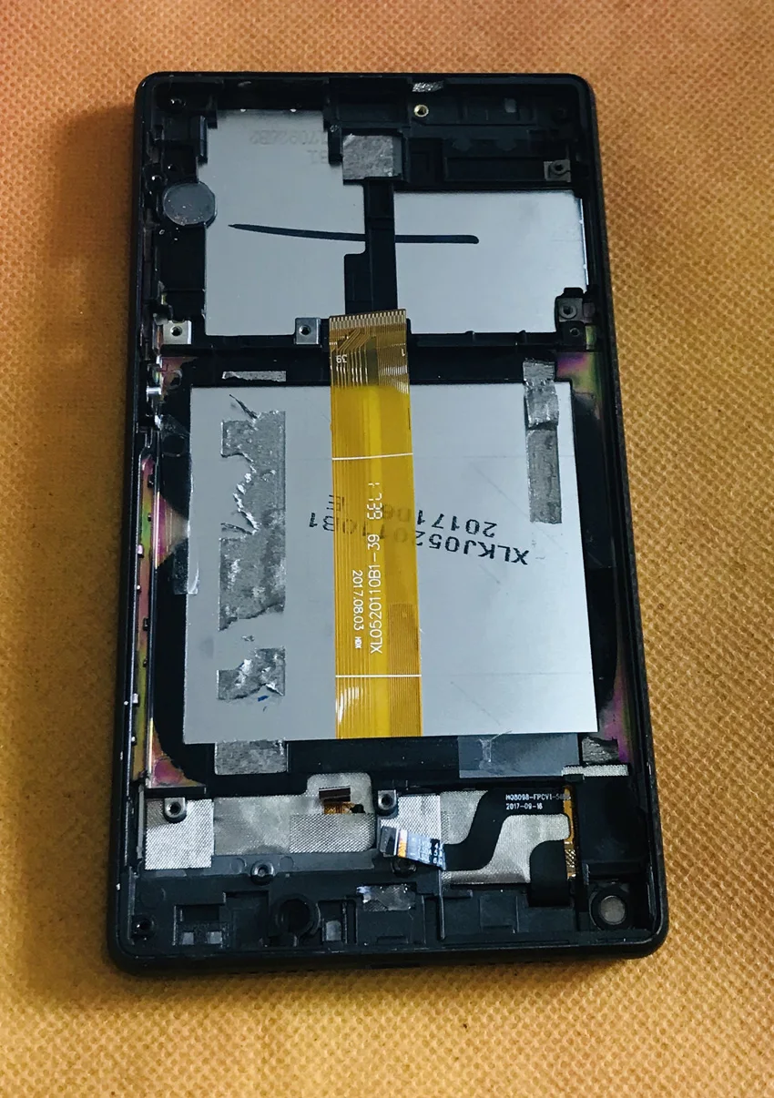 Oryginalny wyświetlacz LCD + ekran dotykowy Digitizer + ramka do czterordzeniowego DOOGEE MIX Lite MTK6737