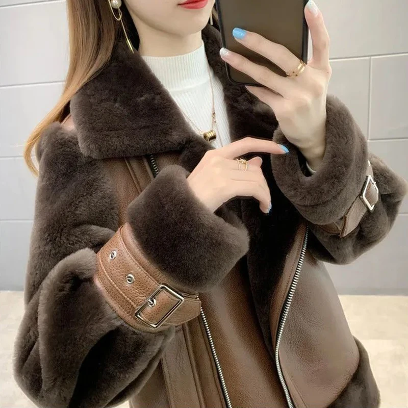 

Winter Lamb Fur Jacket Female 2024 Fashion Patchwork Warm Loose Short Coat Plus Size 3XL Motorcycle Womens Zipper Outwear Tops