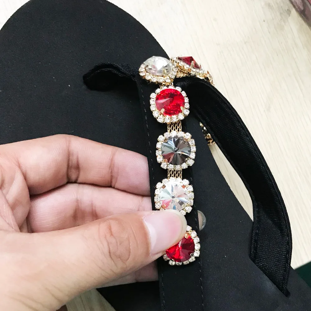 New 1pair/Lot woman Shoe Crystal buckles slippers  DIY Handwork Decoration flip flops Clips For Decorating Buckle