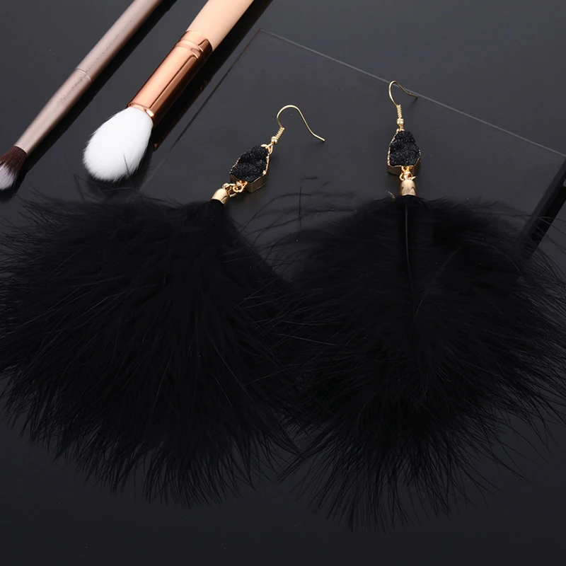 Fashion Earrings For Woman Exaggerated Feather Plush Earrings Temperament Earrings Boucle d\'oreille Femme