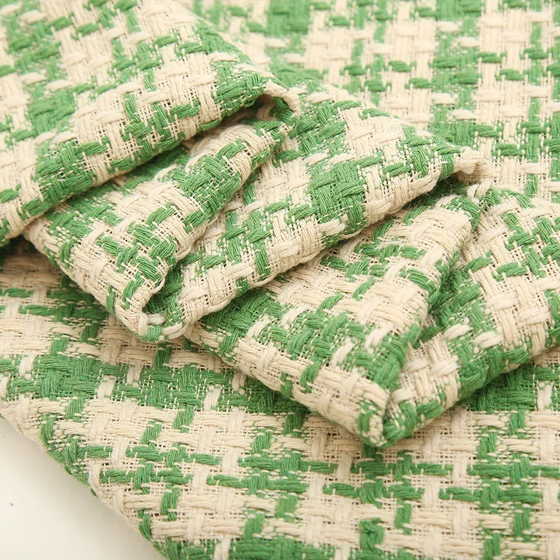 Imagem -02 - Tecido Jacquard Moda Pequena Fragrância Jacquard Vestuário Tecido Duro Cabolsa Tecido Outono e Inverno Vermelho e Verde Novo