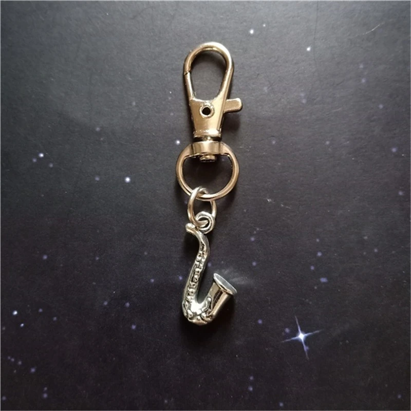 Saxophone Keychain, Musical Instrument Keychain, Saxophone Jewellery, Music Lover Keychain, Vintage Keychain