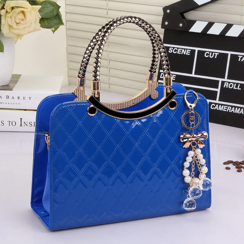 2021 new autumn and winter ladies handbags fashion trend one-shoulder messenger bag trendy female bag