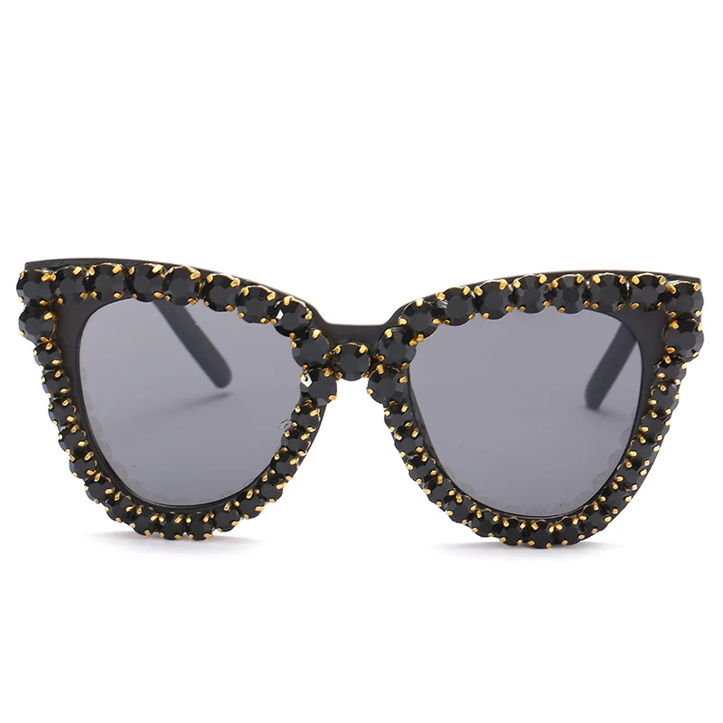 2024 New Vintage Fashion Luxury Cat Eye Diamond Sunglasses Women Crystal Rhinestone Frame Brand Designer Sun Glasses For Female