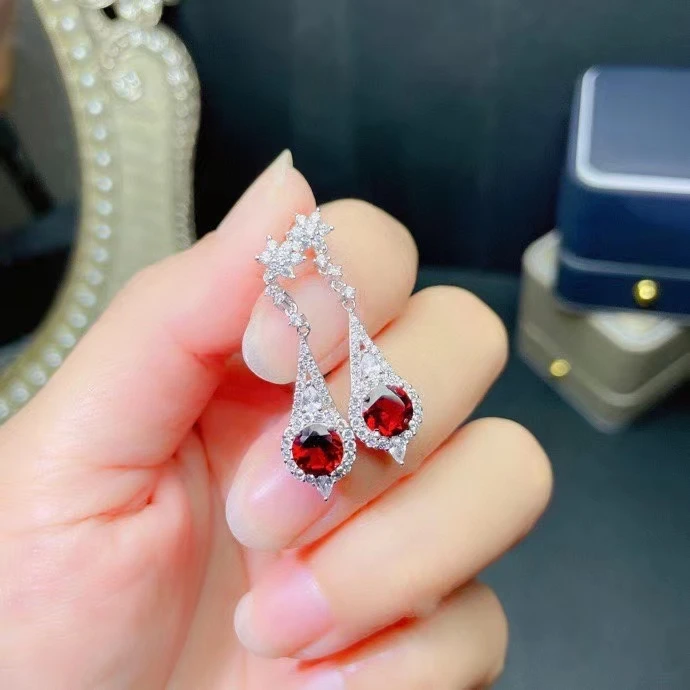 

Baroque Silver Drop Earrings for Wedding 6mm Natural Garnet Eardrop Fashion Sterling Silver Garnet Jewelry Gift for Wife