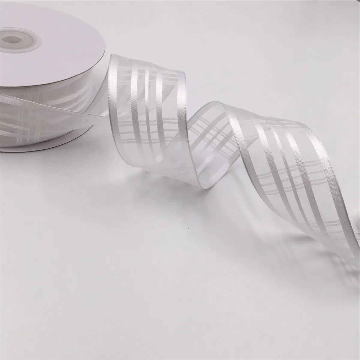 25Yards 38mm Wired Edge  White Sheer Organza Ribbon for Birthday Christmas Gift Box Wrapping Decoration DIY 1-1/2