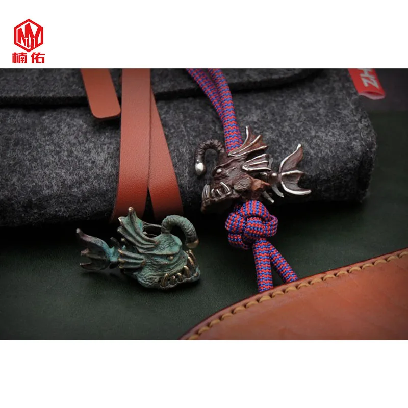 1PC EDC Paracord Beads Handmade Broze Monkfish Anglerfish Fish Umbrella Rope Cord Lanyard Pendants Knife Beads Accessories