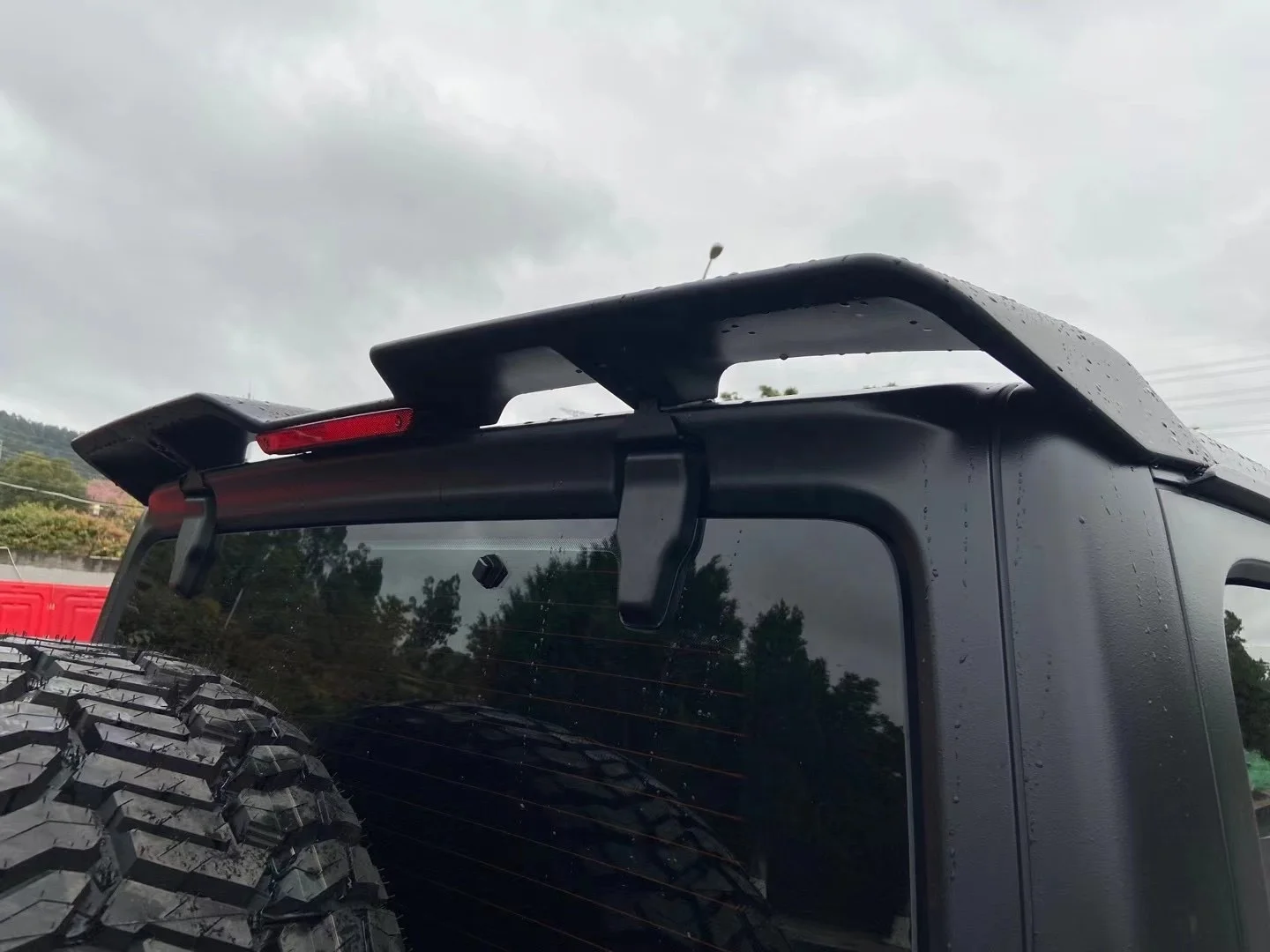 For JEEP Wrangler JK JL4x4 Offroad Auto Accessories Rear Spoiler With Light Factory