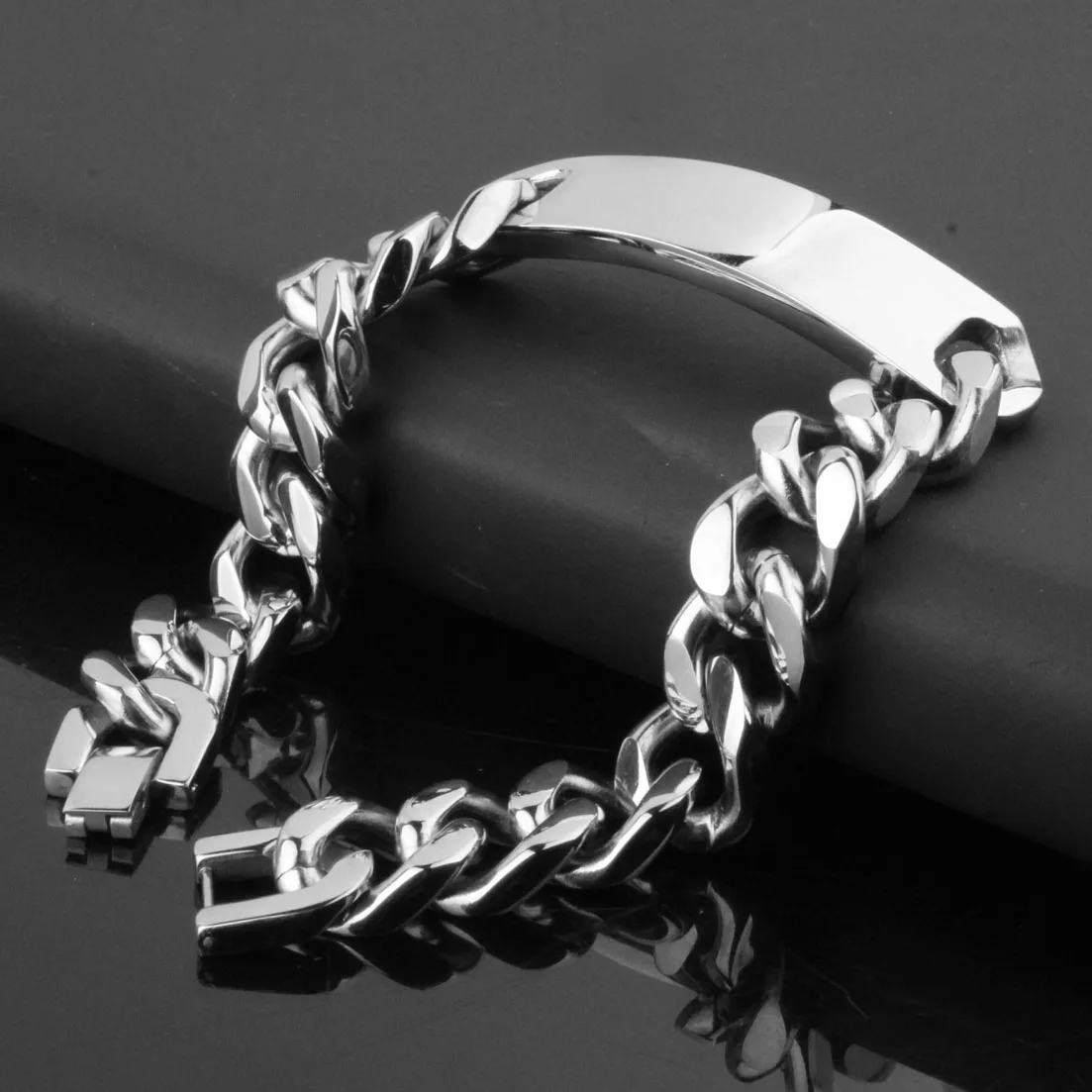 Jewelry Men ID Bracelet Cuban links & chains Polished Silver Color Stainless Steel Bracelet for Bangle Male Accessory Wholesale