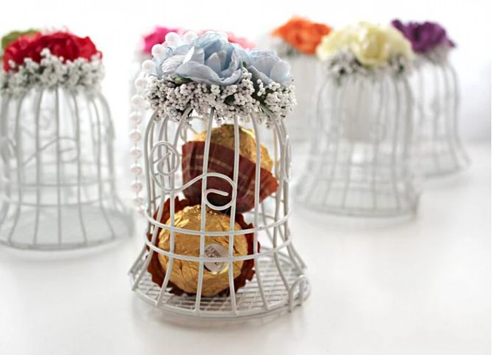 

New Wedding Favor Boxes White Metal Bell Birdcage Shaped with Flower for Wedding Party baby shower Supplies