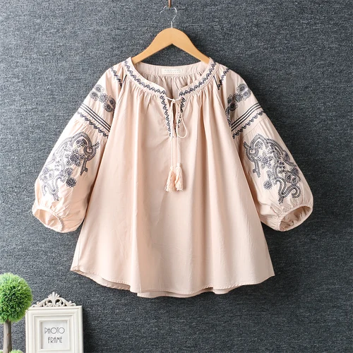 חולצות וחולצות