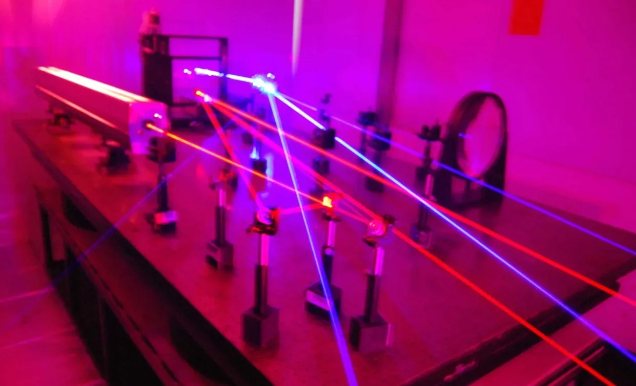 Imagem -04 - Gravação a Laser para Difusão Holográfica 20x20 mm Laser de Vidro Óptico Bidimensional 300 Difusão Holográfica Linha 600 1000 1200