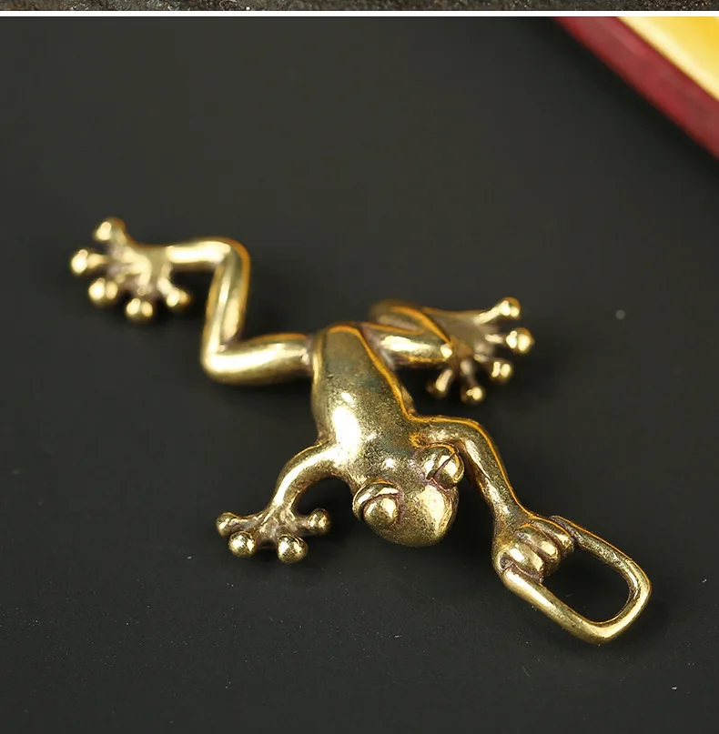 antique Brass frog craft DIY Pendant ornament Miniature Fitting Keychain ring Pendant Accessories a1402