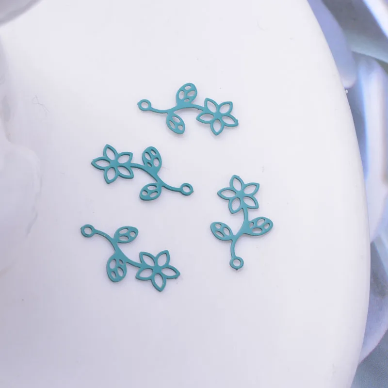 100 Stück AC10329 15*8mm Kleine Blumenanhänger DIY Schmuck Ohrring-Komponenten – Detail 4