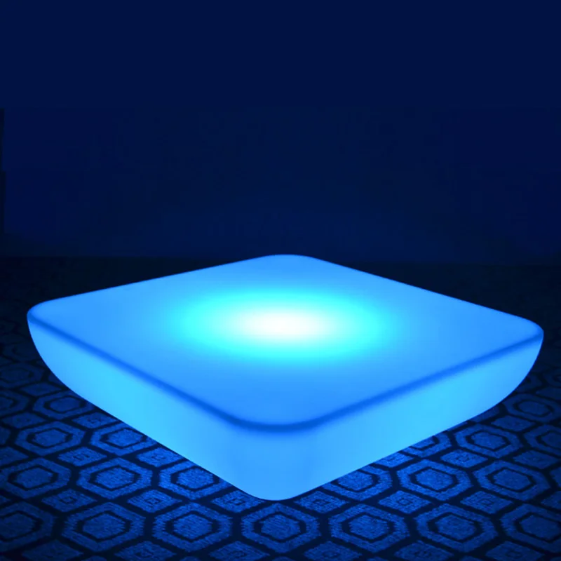 Mesa de Bar LED resistente al agua, mueble de centro cuadrado brillante para boda, SK-LF28U (L61 x W61 x H24cm), envío gratis, 2 unids/lote