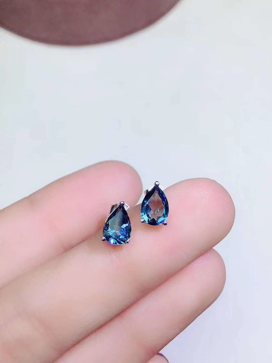 

natural And Real Topaz gemstone earrings S925 silver earrings women fashion earrings New year gift
