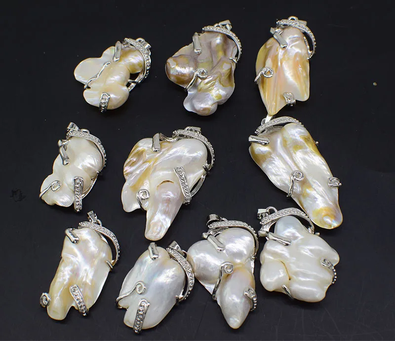 1piece white pearl  PENDANT baroque pearl pendant nature beads