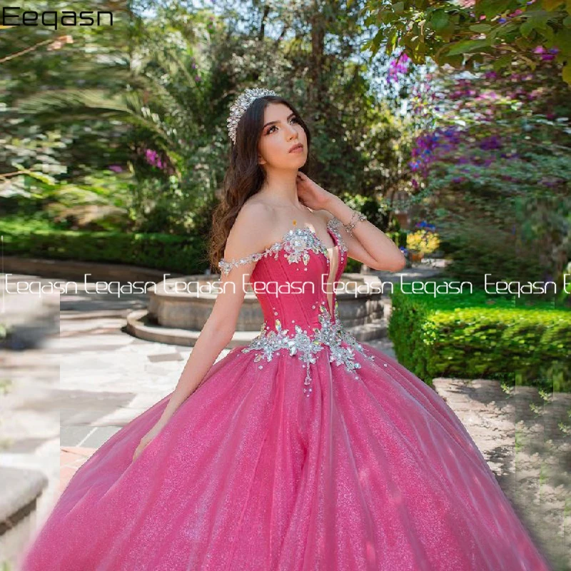 Vestido de fiesta de quinceañera, rosa roja, brillante, con cuello en V, apliques de cristal, 16 vestidos largos para desfile