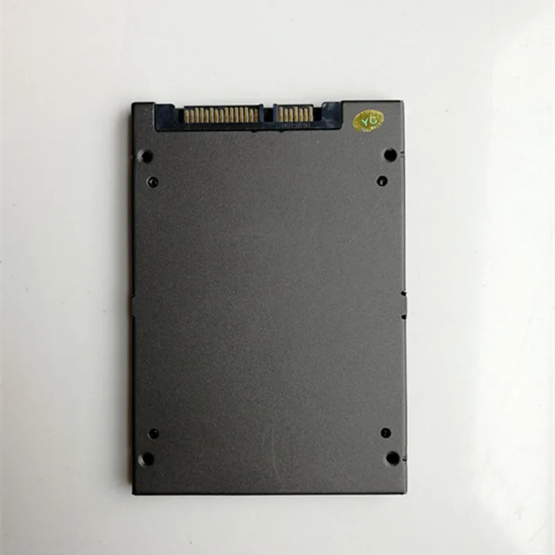 Black internal hard disk 2TB SSD