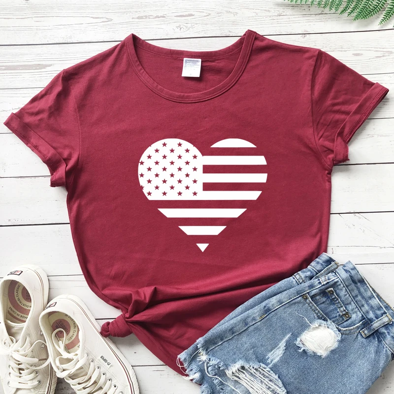 

American Flag Heart Print T-shirt Cute USA Freedom Graphic Top Tee Shirt Aesthetic Women's 4th Of July Holiday Gift Tshirt