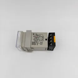 DH48S-s Repeat Cycle Time Relay / Timer With Socket