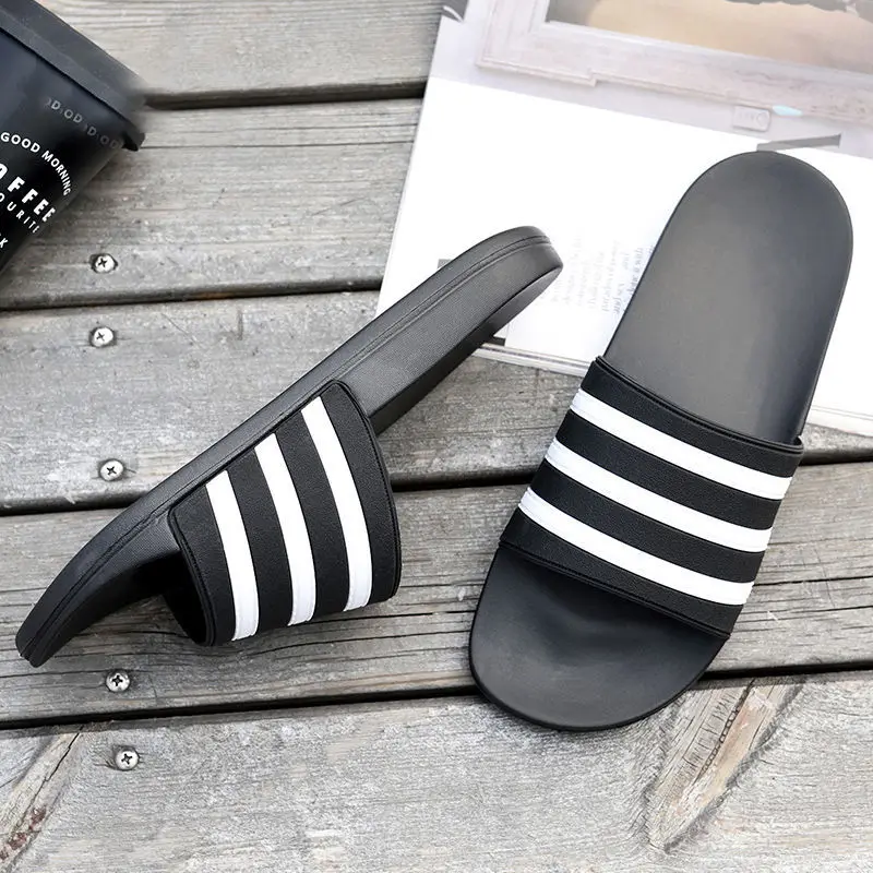 Wear-resistant slippers for women indoor fashion stripes in summer couples wear sandals slippers outdoors in non-slip bathroom