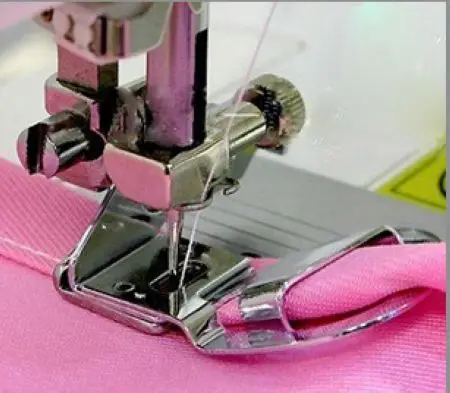 

Sewing machine presser foot accessories Taiwan Lite electric sewing machine dedicated wide hemming foot