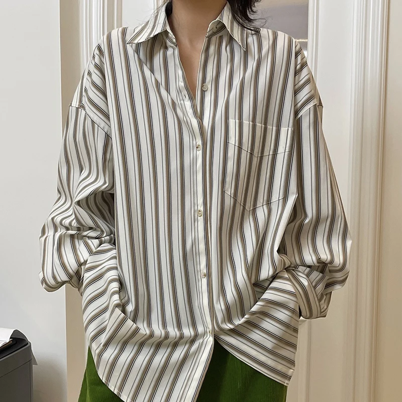 Spring and autumn women's casual striped lapel long sleeve pocket decorated loose shirt