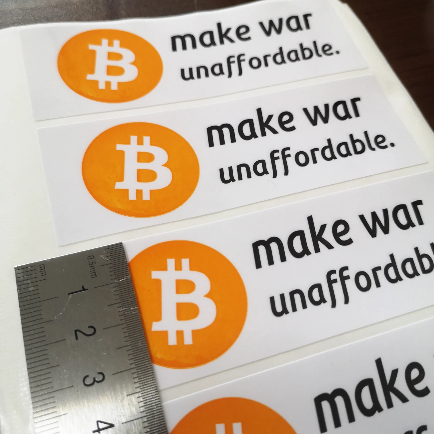 Imagem -06 - Papel Autocolante de Bitcoin Parade Criptomoeda Etiqueta Inacessível Faça Guerra Futura Moeda da Paz Mundial Faça Moeda 105x35 cm 20 Pcs Fãs